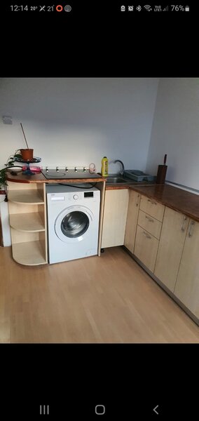 Titan, piata Nicolae Grigorescu.